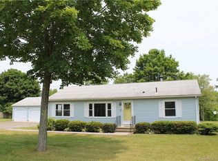 188 Twin Lakes Rd, North Branford, CT 06471