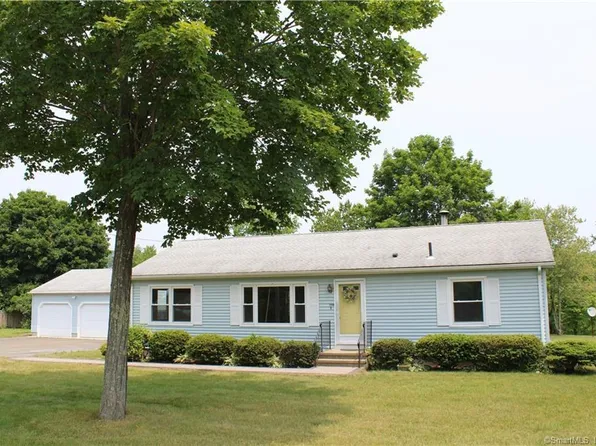 188 Twin Lakes Road, North Branford, CT 06471
