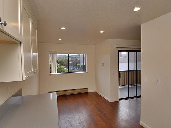 Kitchen & Dining Room