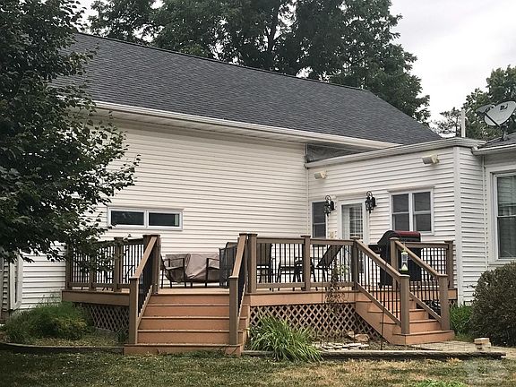 3rd image of 148 Highland Ave