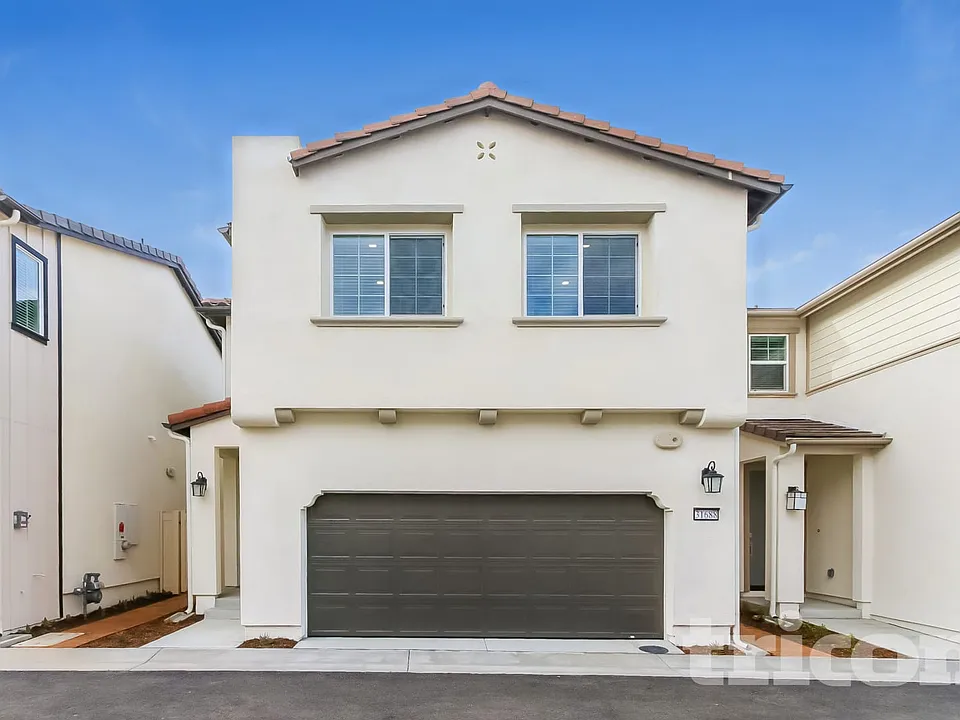 31688 Hans Dr
