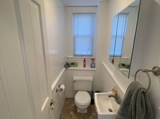 176 Elm St, Cambridge, MA 02140