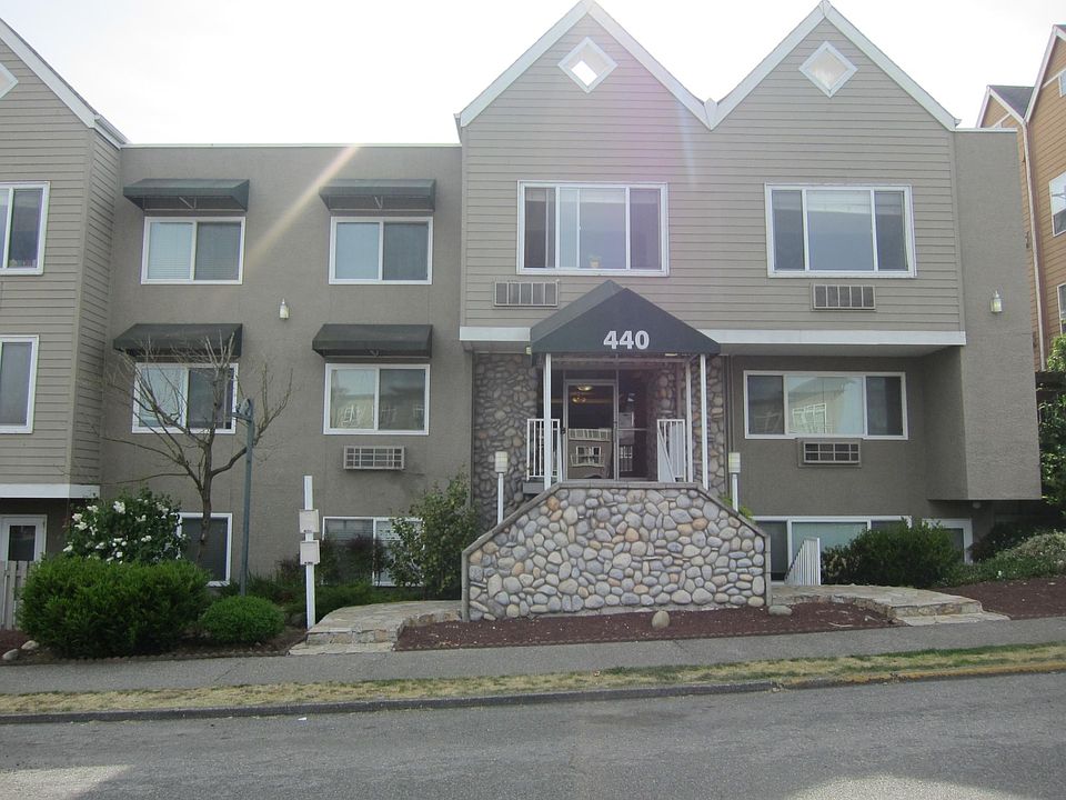 1st image of 440 Saint Helens Ave Unit 301