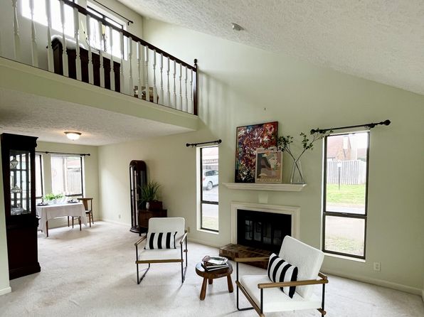 824 Old Coach Ct, Hermitage, TN 37076