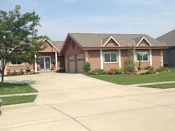 2nd image of 3208 Gold Rush Road