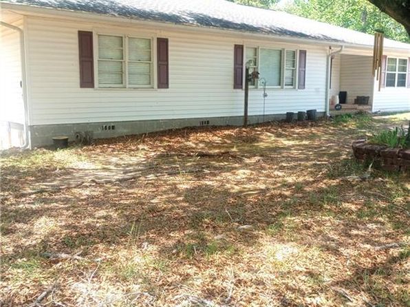 281 Lee Road 315, Smiths Station, AL 36877