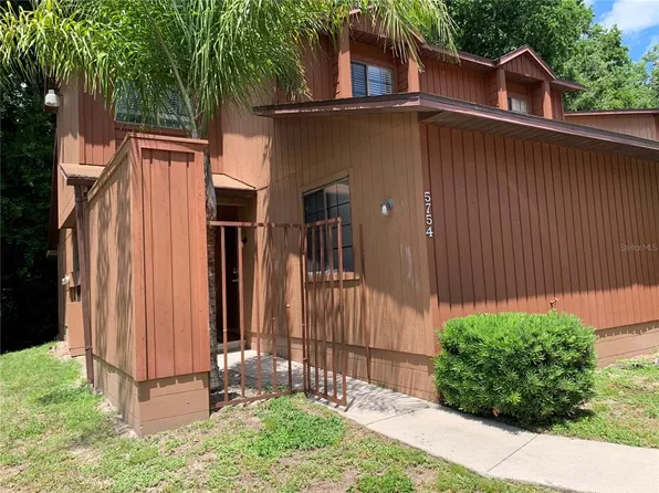 5754 SW 8th Pl, Gainesville, FL 32607