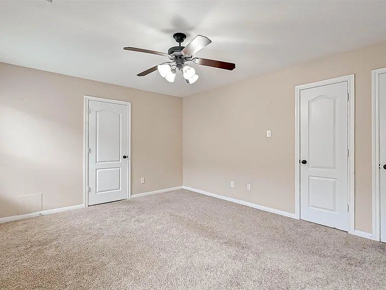 6402 Black Bamboo Ln — Photo 19