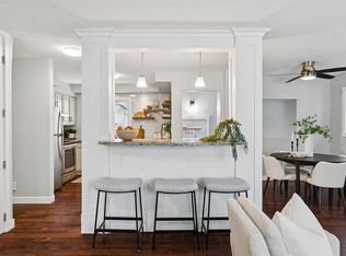 7424 W Fleetwood Dr SE, Calgary, AB T2H0X1