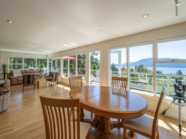 129 Sunset Dr, Saltspring Island, BC V8K 1L3