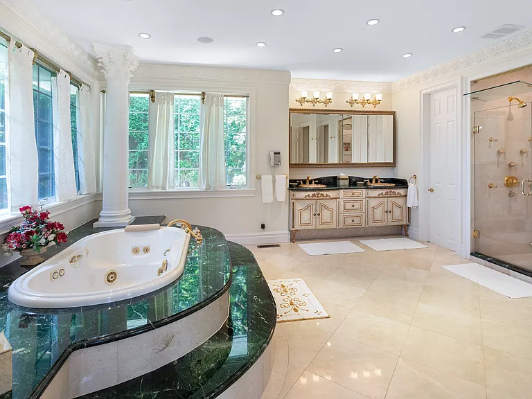 2 Halsey Farm Dr — Photo 17
