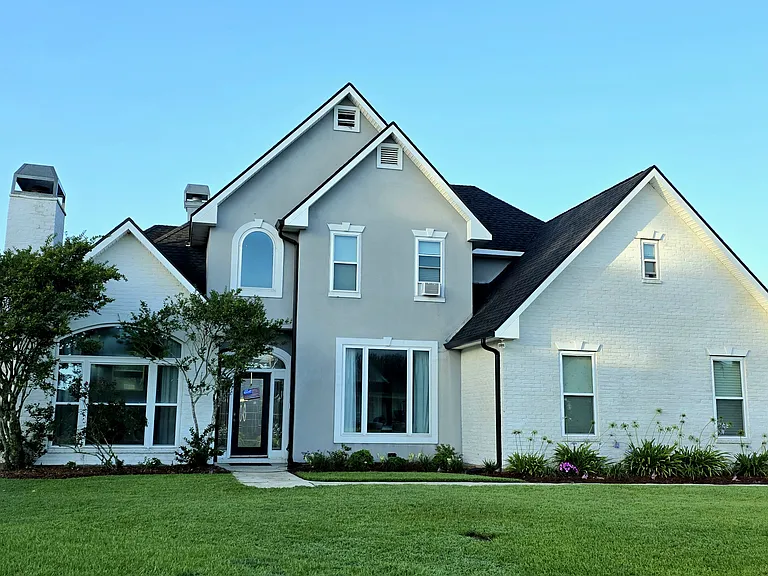115 Magnolia Ct — Photo 1