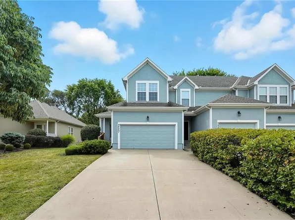 34221 W 90th Cir, De Soto, KS 66018