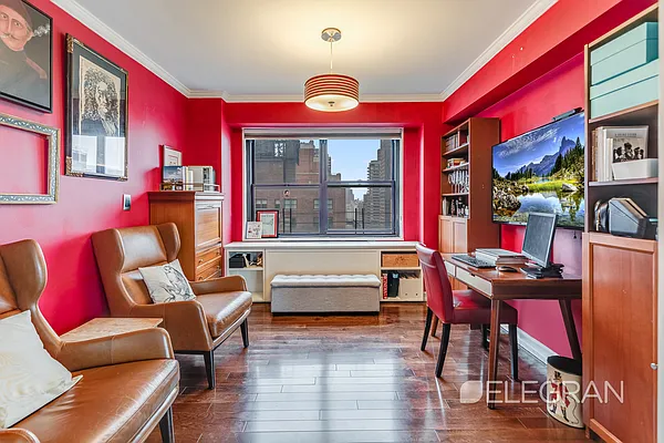 Sold by (Legacy) Elegran | media 12