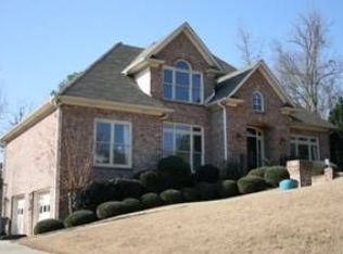 1026 River Highlands Cir, Birmingham, AL 35244