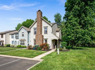 12 Stratton Ct, Robbinsville, NJ 08691
