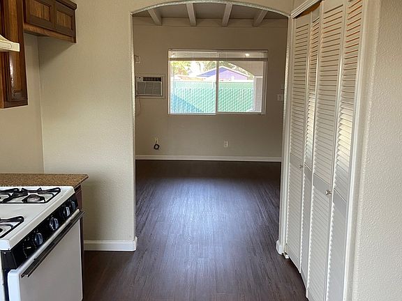 5th image of 2822 Del Paso Blvd