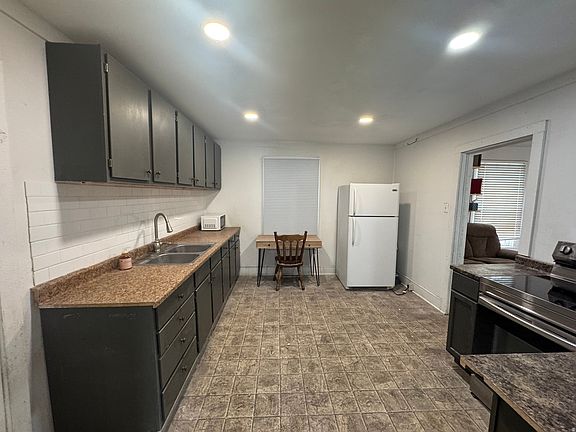 5th image of 46 East St