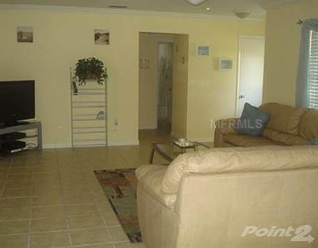 3rd image of 3001 Yarmouth Dr W
