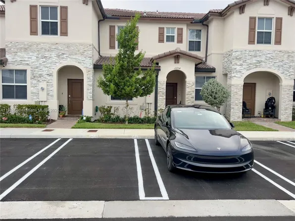 12254 NW 24th Pl, Miami, FL 33167