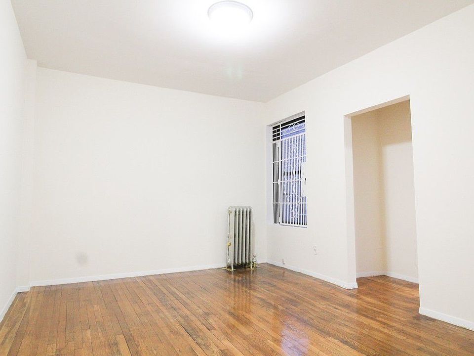 2nd image of 1124 46th Ave APT 2H