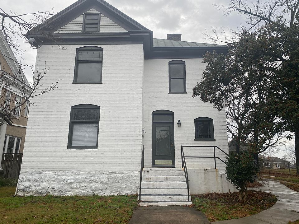 1st image of 435 Highland Ave SW APT 1