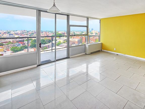 2nd image of 6050 Kennedy Blvd E APT 16F