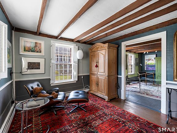 3rd image of 371 Washington Street