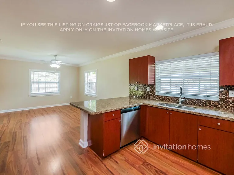 18146 SW 150th Ct — Photo 6