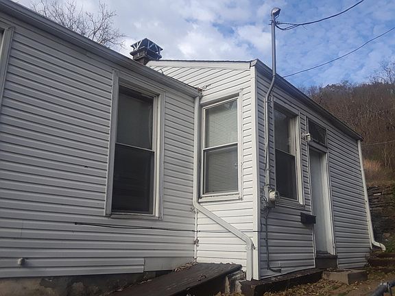 3rd image of 685 Steiner Ave