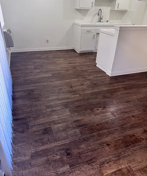 16251 Woodruff Ave — Photo 30