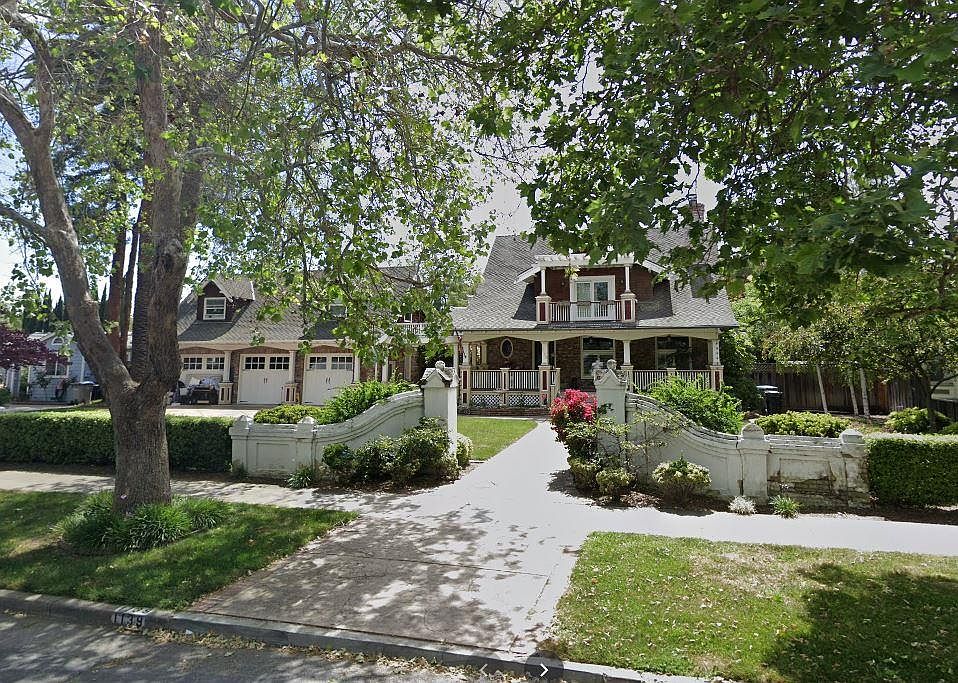 1st image of 1139 Chapman St