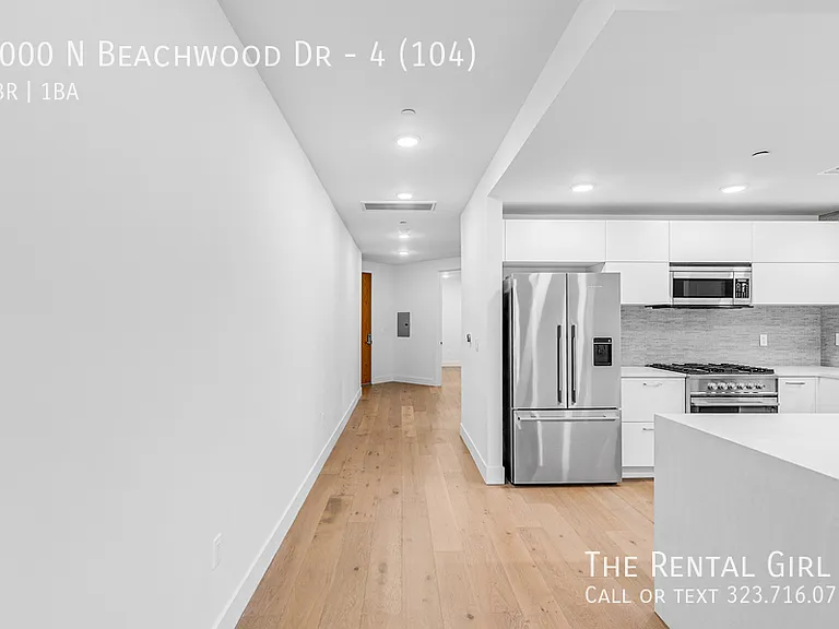 2000 N Beachwood Dr #4-104 — Photo 10