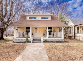 374 Paradise Ave, Sellersburg, IN 47172