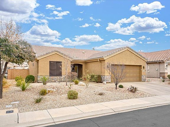2nd image of 4417 S Kiva Hill Dr