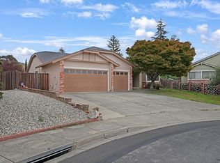 100 Lippizan Dr, Vallejo, CA 94591
