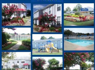 29 Johnstown Cres APT B, Chesapeake, VA 23322