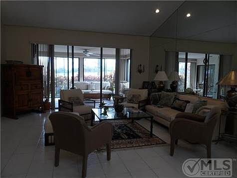 5th image of 1 Eastgate Dr APT D
