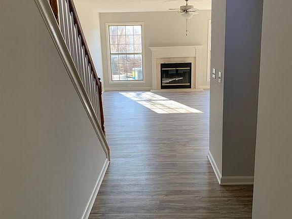 3rd image of 3009 Many Oaks Park