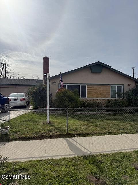 1st image of 938 Ventura Ave