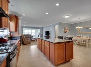 8 Fawnhollow Ln, Manchester, NJ 08759