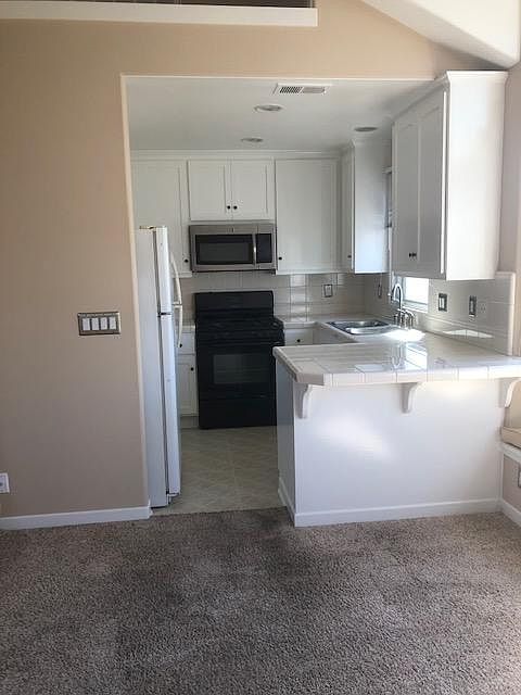 2nd image of 113 Crystal Ave #1/2