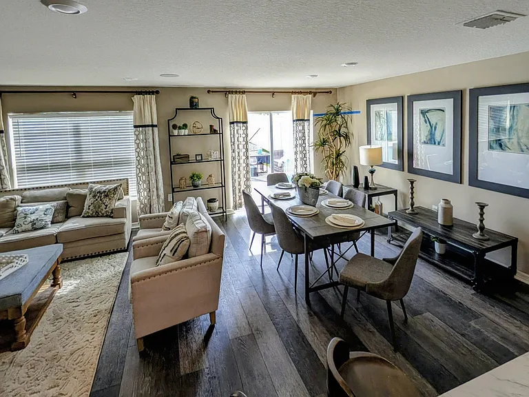 1825 Wilson Prairie Cir — Photo 48