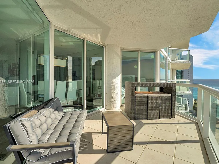 16400 Collins Ave #1944 — Photo 27