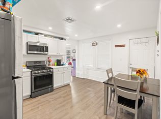 34-36 Barclay St #2, Lowell, MA 01851