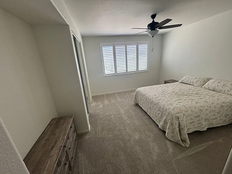 11083 Port Royale Ct — Photo 8