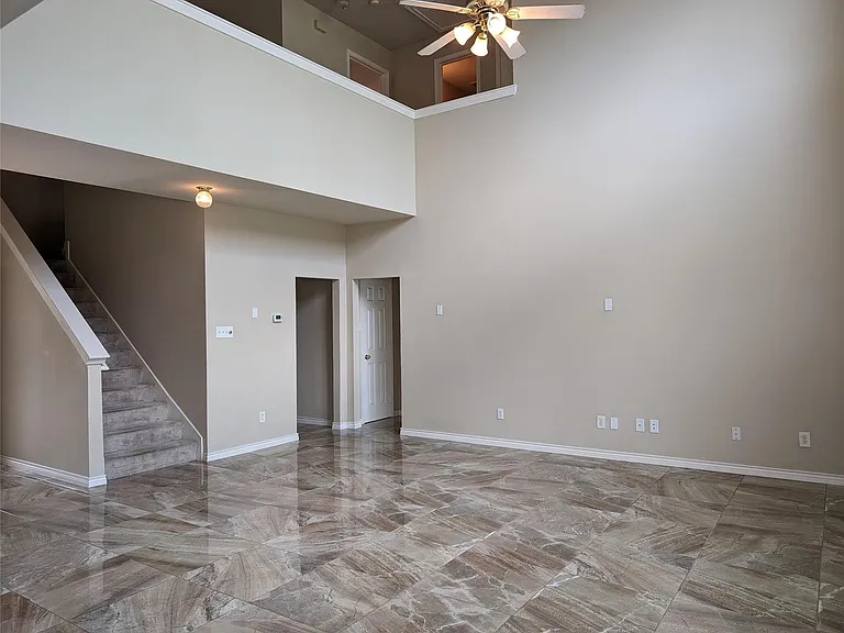6207 Barkermist Ln — Photo 8