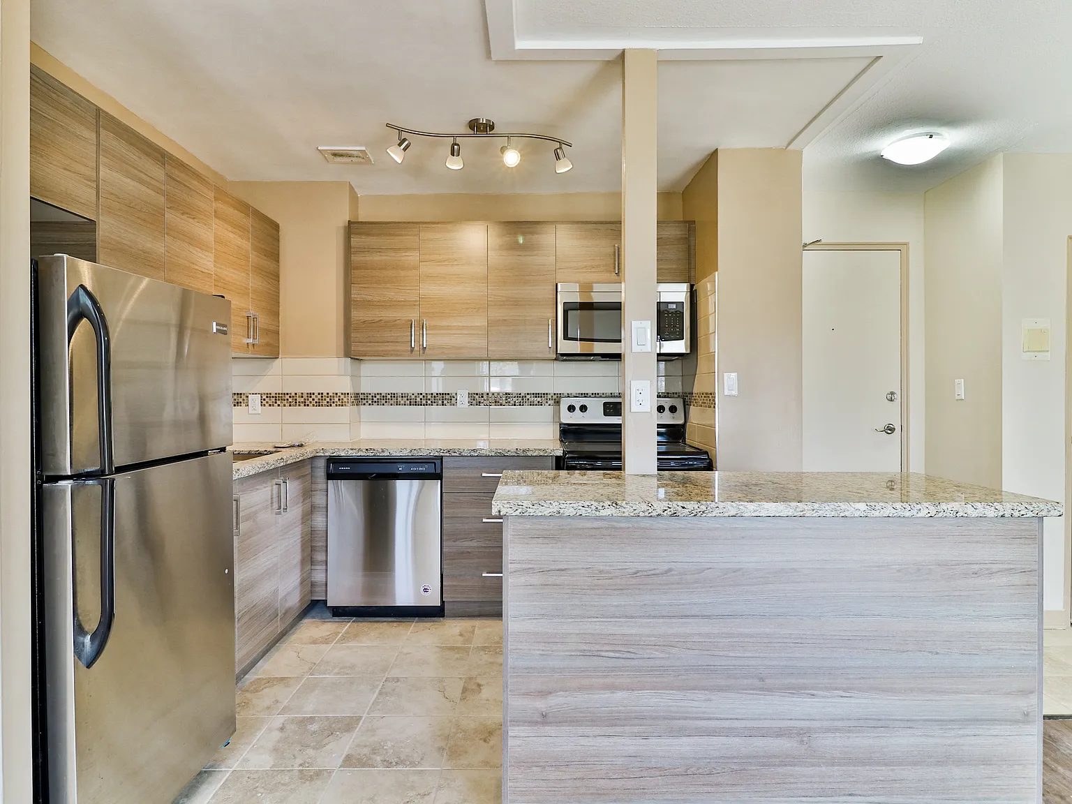 Lake Promenade Community - 220 Lake Promenade — Photo 1