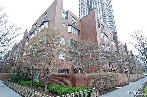 1st image of 1720 N Lasalle St APT 7
