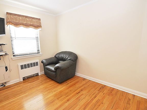 5th image of 21722 73rd Ave #1